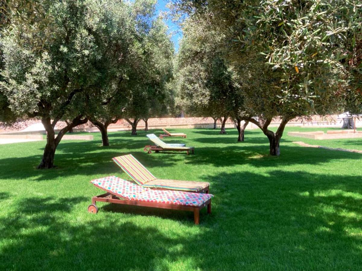 Boutique Hotel Masseria Sottomasi Savelletri Bagian luar foto